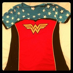 D.C. comics wonder woman T shirt